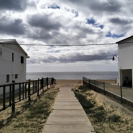 La De La Antilla *